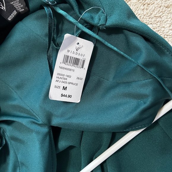 Windsor Green sleeveless sweetheart neckline formal gown woman’s medium, 1510 - Picture 8 of 9